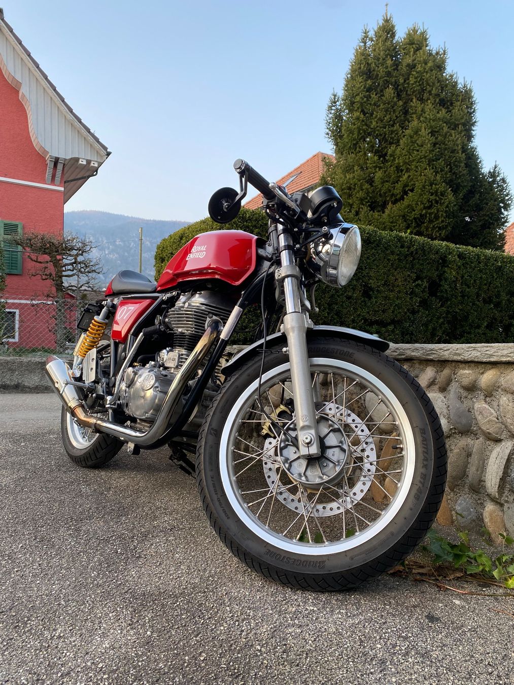 Royal Enfield Strada: Royal Enfield Continental GT 535 – Usato da Langendorf venduto da j.reimer