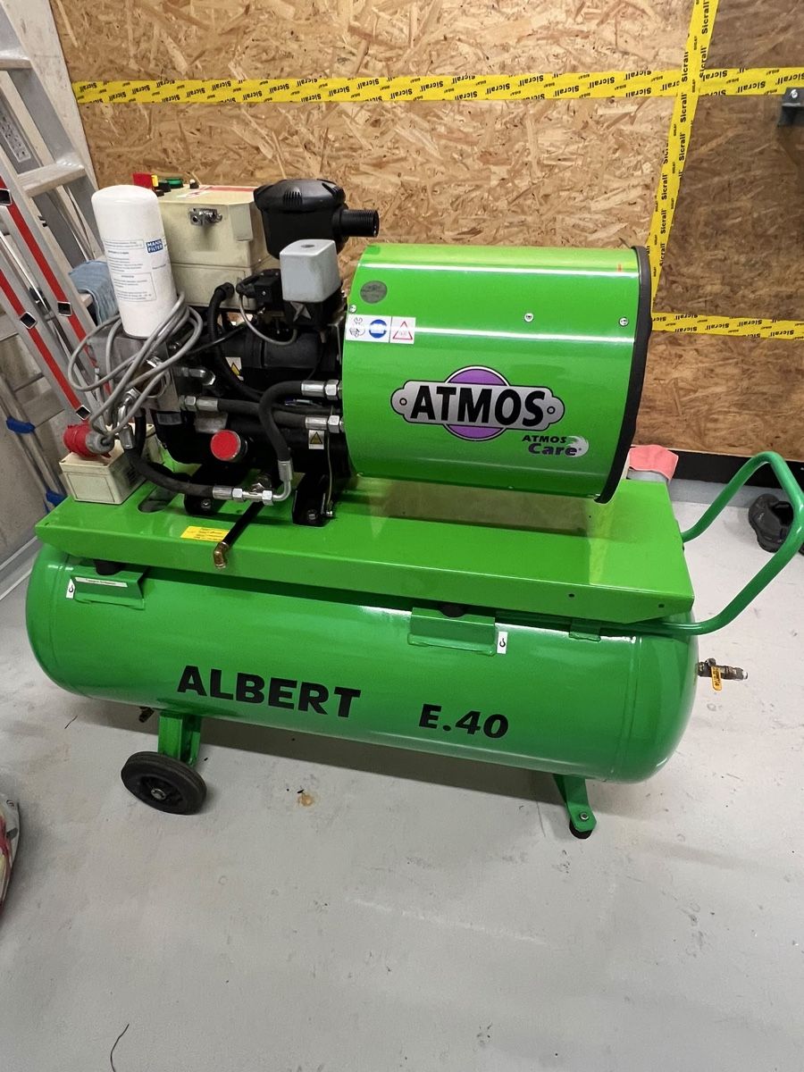 Kompressoren: Schraubenkompressor ATMOS, ALBERT E.40  – Gebraucht aus Neuhausen am Rheinfall von dav_kxm8