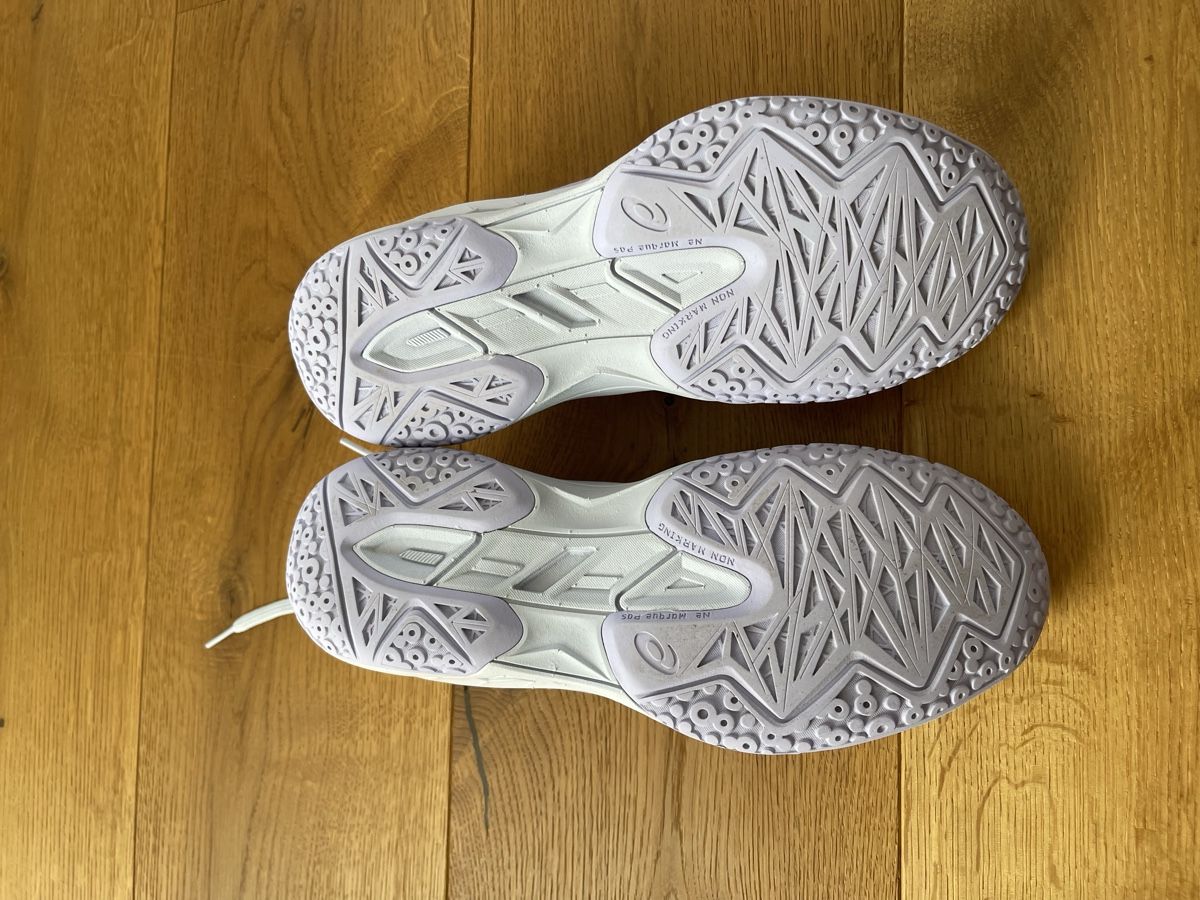 Asics Scarpe per ragazzi: Asics Hallenturnschuh  – Usato da Gerlikon venduto da Ensanada 4