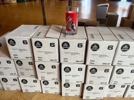 26 Coca Cola Kartons a 6 Gläser 37 cl