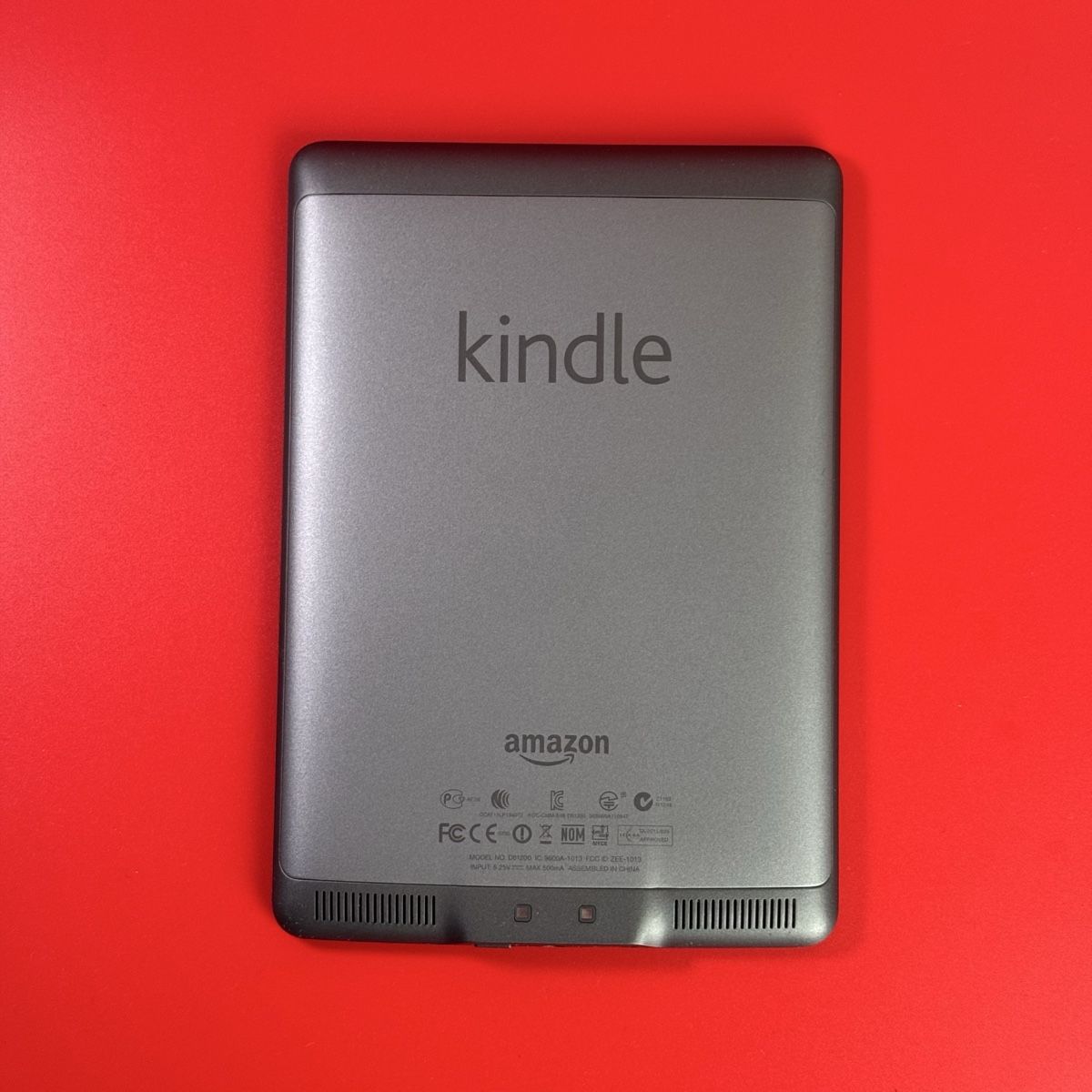 Amazon Tablet PC: Amazon Kindle Touch (4. Gen) mit Lighted Leather Cover & MP3 – Usato da Rümlang venduto da vla_9g7d 7