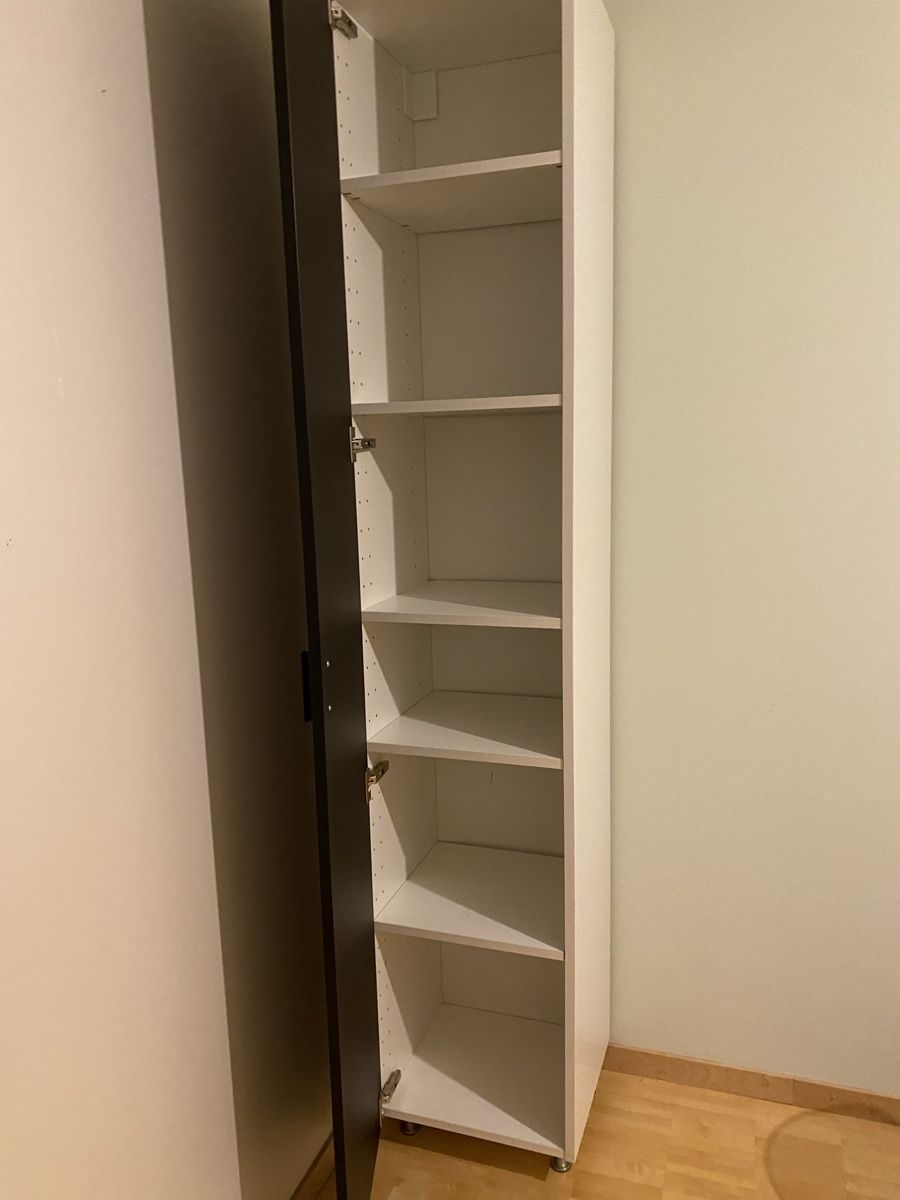 Armadi: Schrank schmal – Usato da Luzern venduto da Jenaja 1