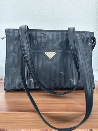 Maison Mollerus Berlin Shopper in Silber mit Schulterriemen