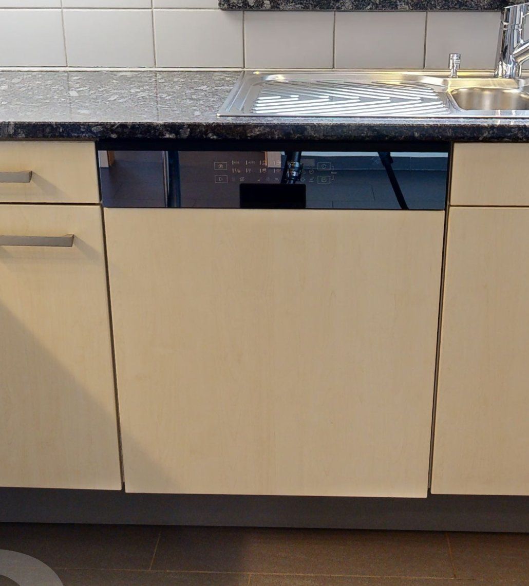 Cuisines complètes: Moderne Küche mit Steinabdeckung (Selbstabholung) – D'occasion à Pfeffingen par M4n4g3r 6