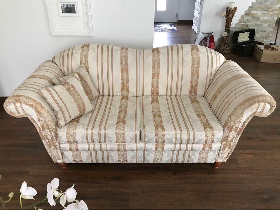 2x 2er Sofa im Landhaus Stil Kaufen auf Ricardo