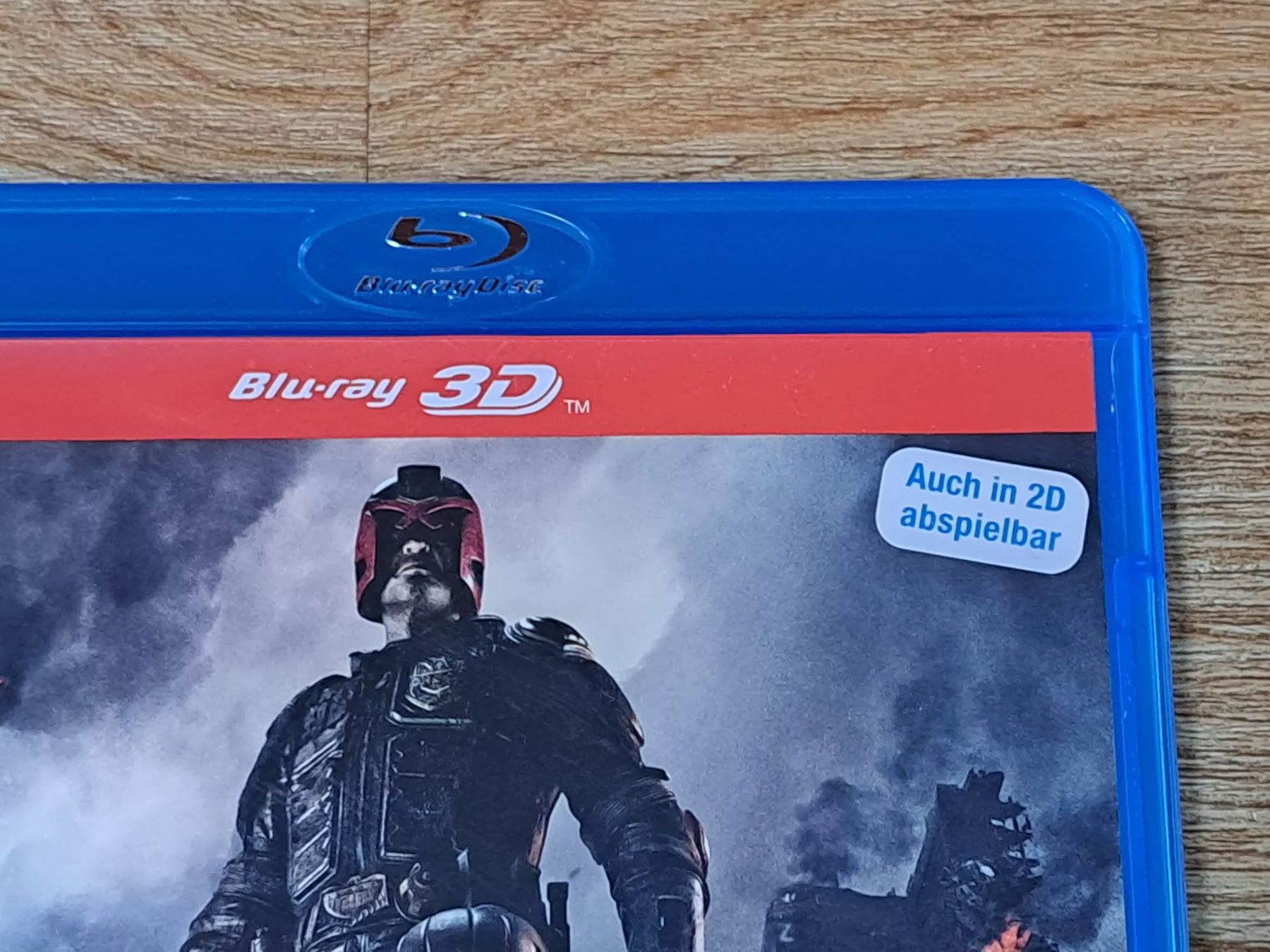 Tutti i DVDs: Blu-ray DREDD, Judgement is coming. 3D + 2D – Nuovo (secondo la descrizione) da Unterseen venduto da Kanica 1