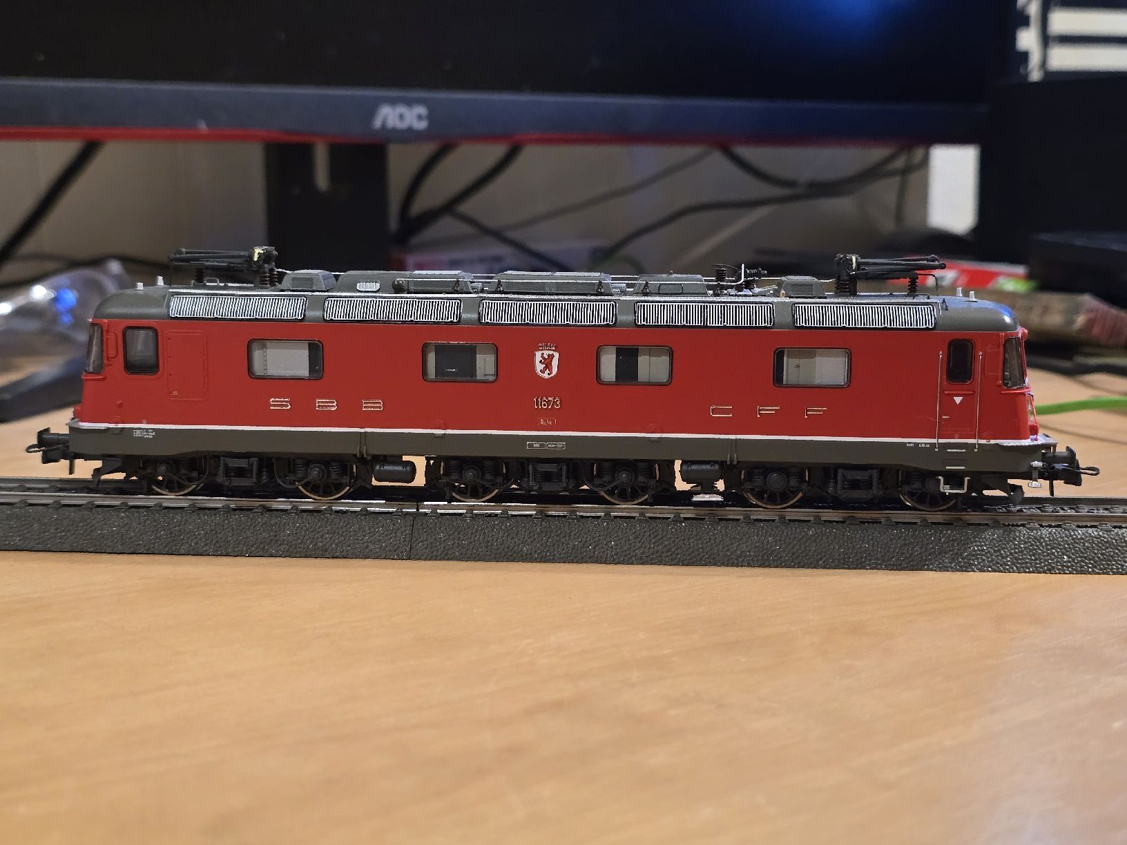 Roco Trains électriques: Roco Re 6/6 Cham – D'occasion à Mettmenstetten par ric_ww8q 3