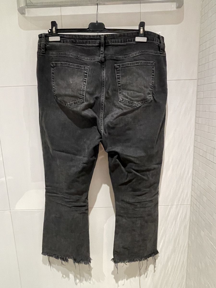 Jeans: Frame Le Crop Mini Boot Jeans, Gr. 33 – Usato da Mauren venduto da toppiloppi 1