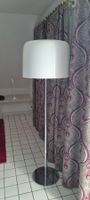 Stehlampe