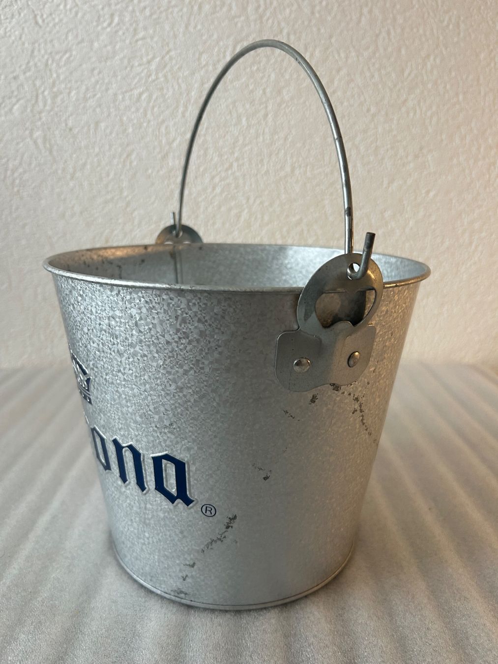 Sonstiges für Haushalt & Wohnen: Corona Eimer – Gebraucht aus La Chaux-de-Fonds von jacq_LaTsch0 1