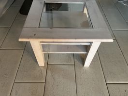 Tischli im Landhaus Stil