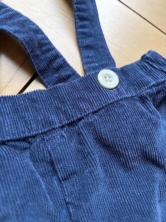 Pantaloni: Latzshorts Petit Bateau - Gr. 74 – Usato da Zürich venduto da pau_25cq 2