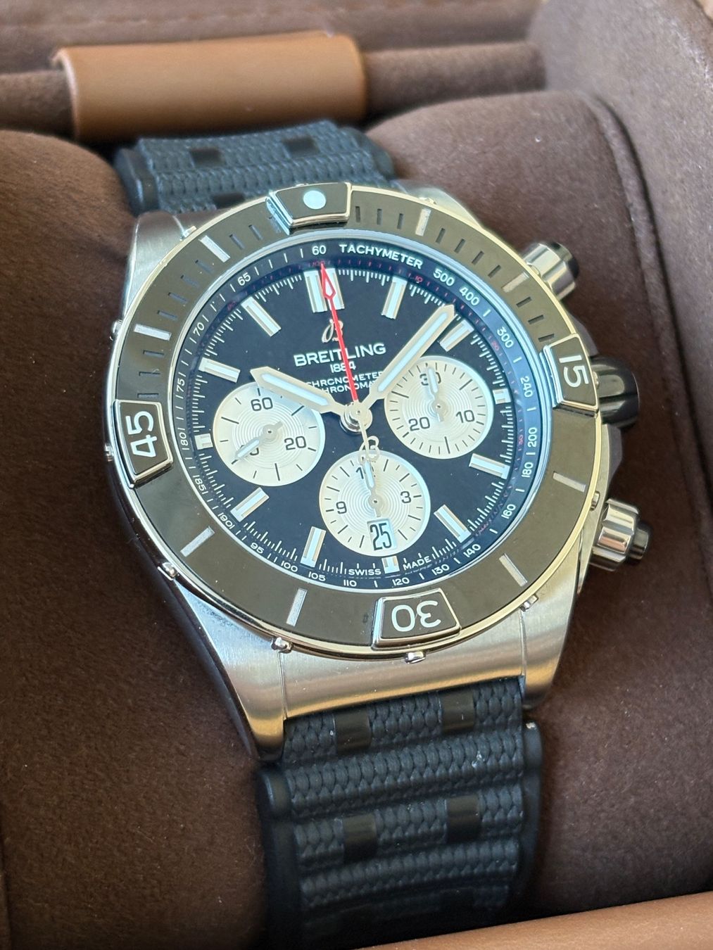 Breitling Orologi: BREITLING Super Chronomat B01 44 Fullset – Usato da Birsfelden venduto da Mynos 5