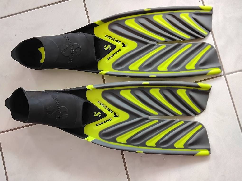 Palmes, Masques & Tubas: Scubapro Twin Speed FF Flossen – D'occasion à Zuzgen par kuschelsabine 1