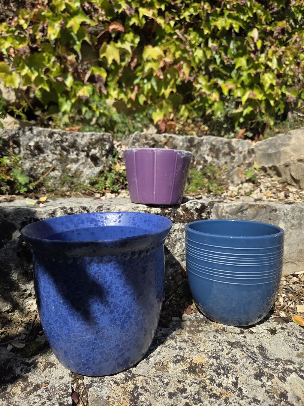 Blumentöpfe: 3er-Set Übertöpfe blau + violett – Gebraucht aus Suhr von lovecolours