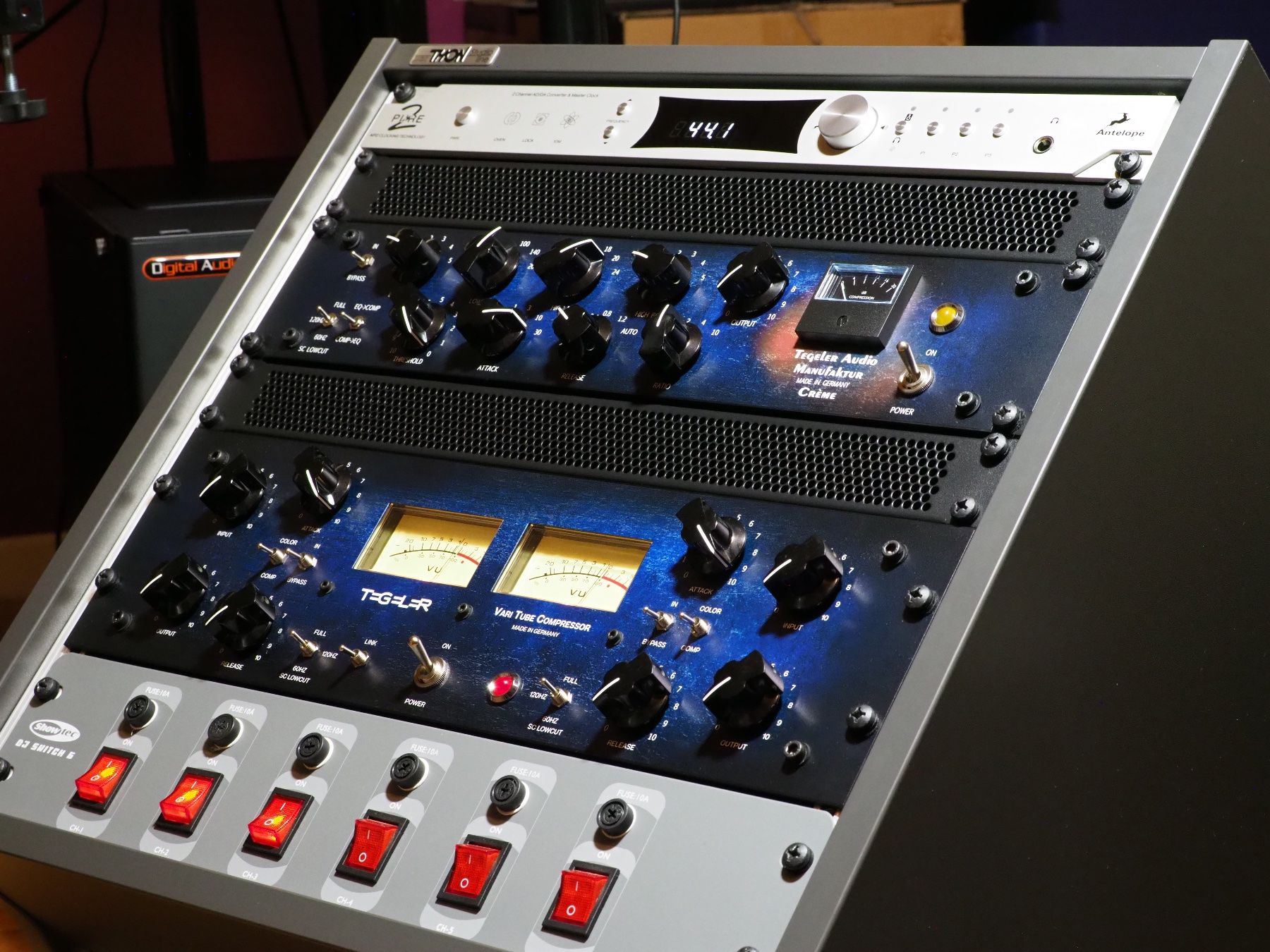 Equipement studio: Mastering Rack – Neuf (Voir description) à Winterberg ZH par Flavio345