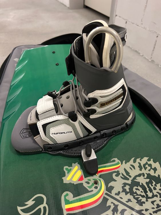 Wakeboard Hyperlite ERA 142 (Gebraucht) in Saland für CHF 150 – nur ...