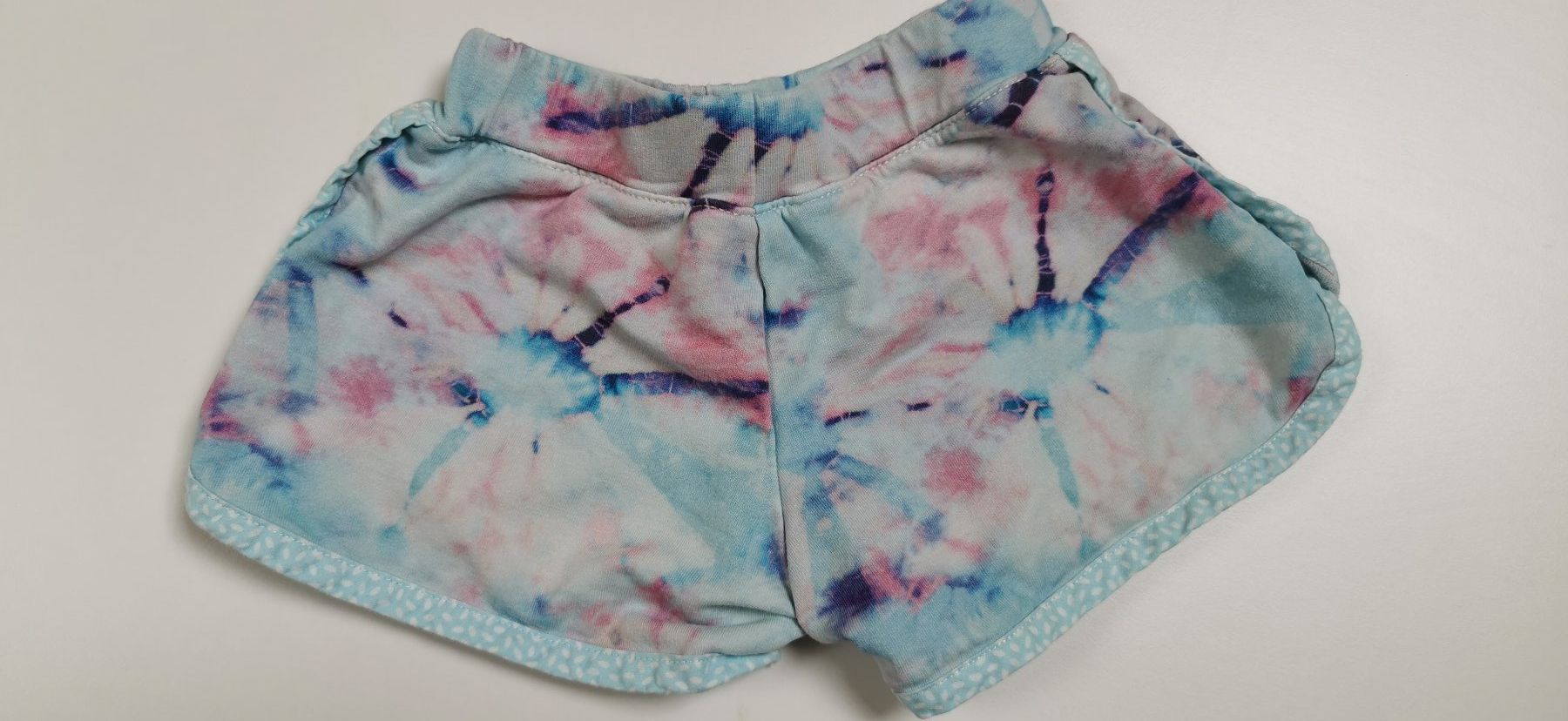 Pantaloni: Handmade Sommer Shorts, Gr. 104 – Usato da Langendorf venduto da Laedi6 1