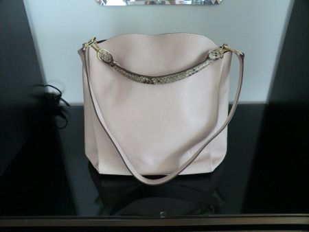 Louis Vuitton Handtasche / Shopper Leder altrosa