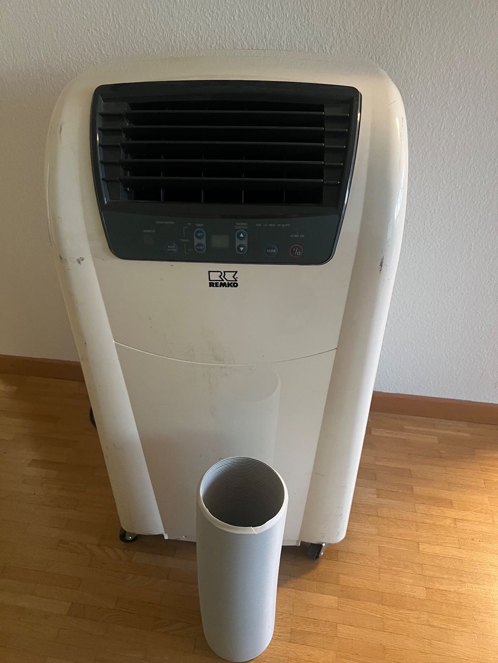 Condizionatori: Mobile Klimaanlage REMKO RKL 350 – Usato da Aarau venduto da .Kosta. 4