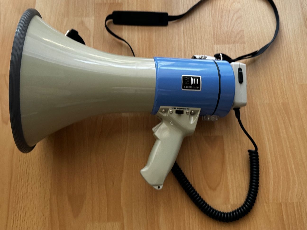 Haut-parleurs: Megaphon MP25SFM 25W – D'occasion à Rupperswil par Steffeli