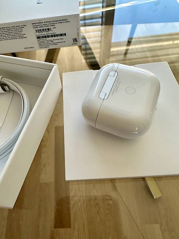 Apple Cuffie: Airpods 3 Lightning – Usato da Pfaffhausen venduto da Davinator 2