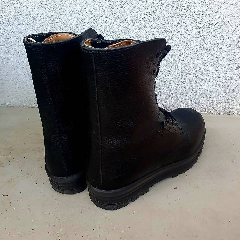 Minerva Chaussures hommes: Schweizer Armeestiefel / Kampfstiefel KS 90 – Neuf (Voir description) à Bern par LevL 2