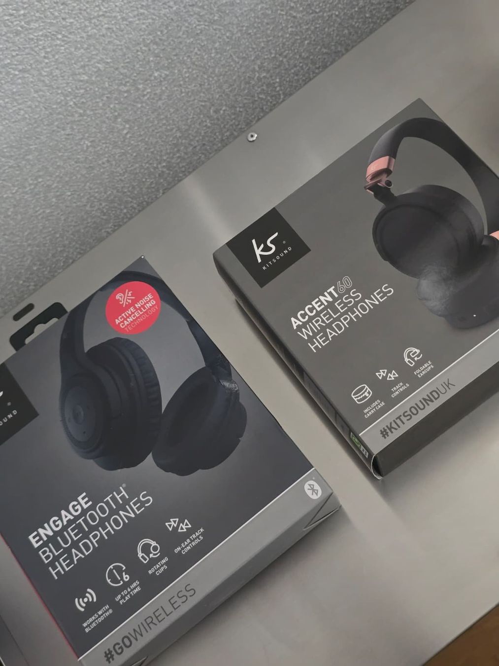 Kopfhörer: Kitsound Kopfhörer & Earbuds – Konvolut – Neu (gemäss Beschreibung) aus Emmen von BieteNurSo 1