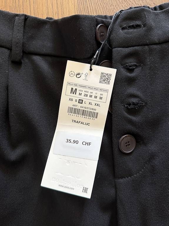 Completi & Tailleur: BLAZER UND HOSE VON MANGO UND ZARA – Usato da Uetikon am See venduto da randag88 2