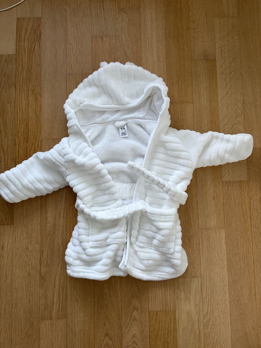 C&A Bademäntel: Weisser Badmantel 80/86 – Neu (gemäss Beschreibung) aus Regensdorf von Branca990