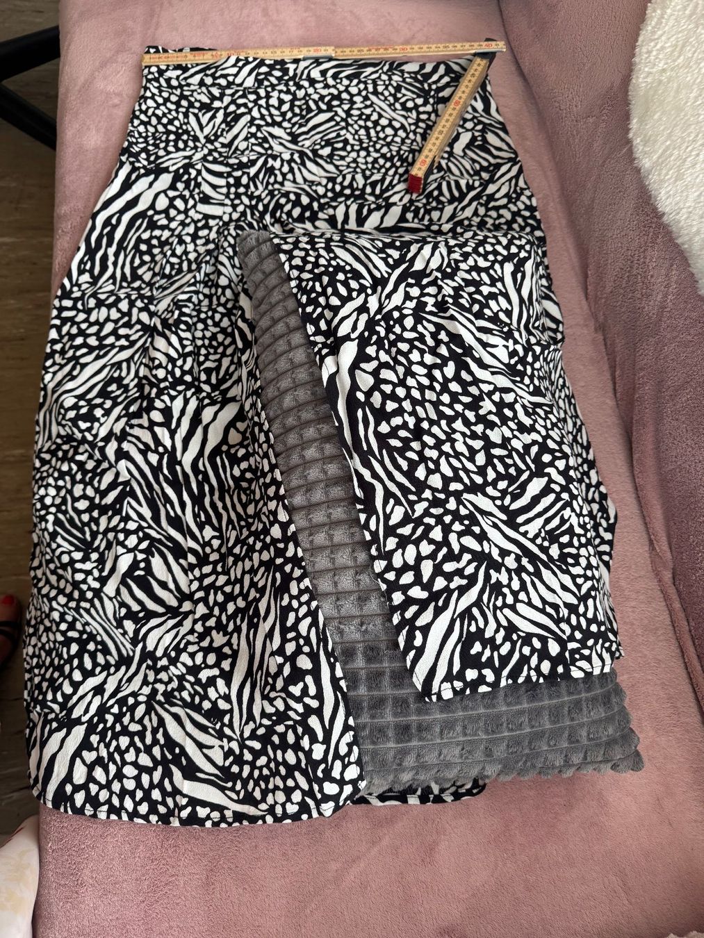 H&M Gonne: Jupe Polyester Gr. 38 / leicht und luftig von H&M – Usato da Zäziwil venduto da blackpearl 1
