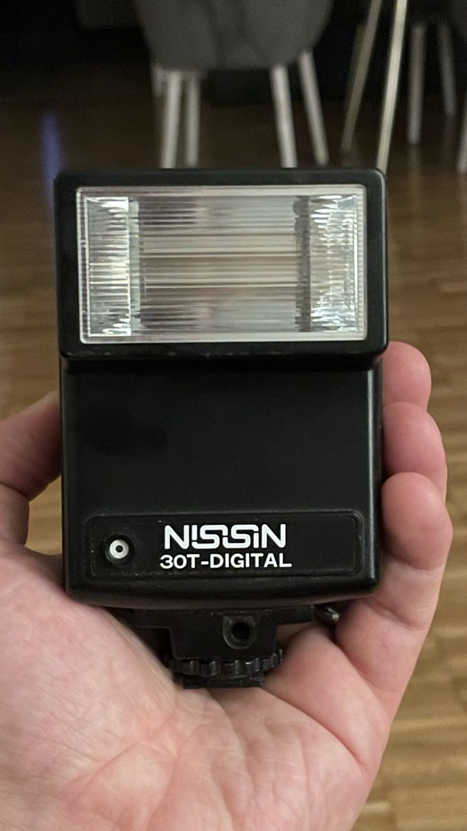Nissin Blitze: Nissin 30T-Digital (30TD) – Gebraucht aus Wädenswil von dai_2bcv
