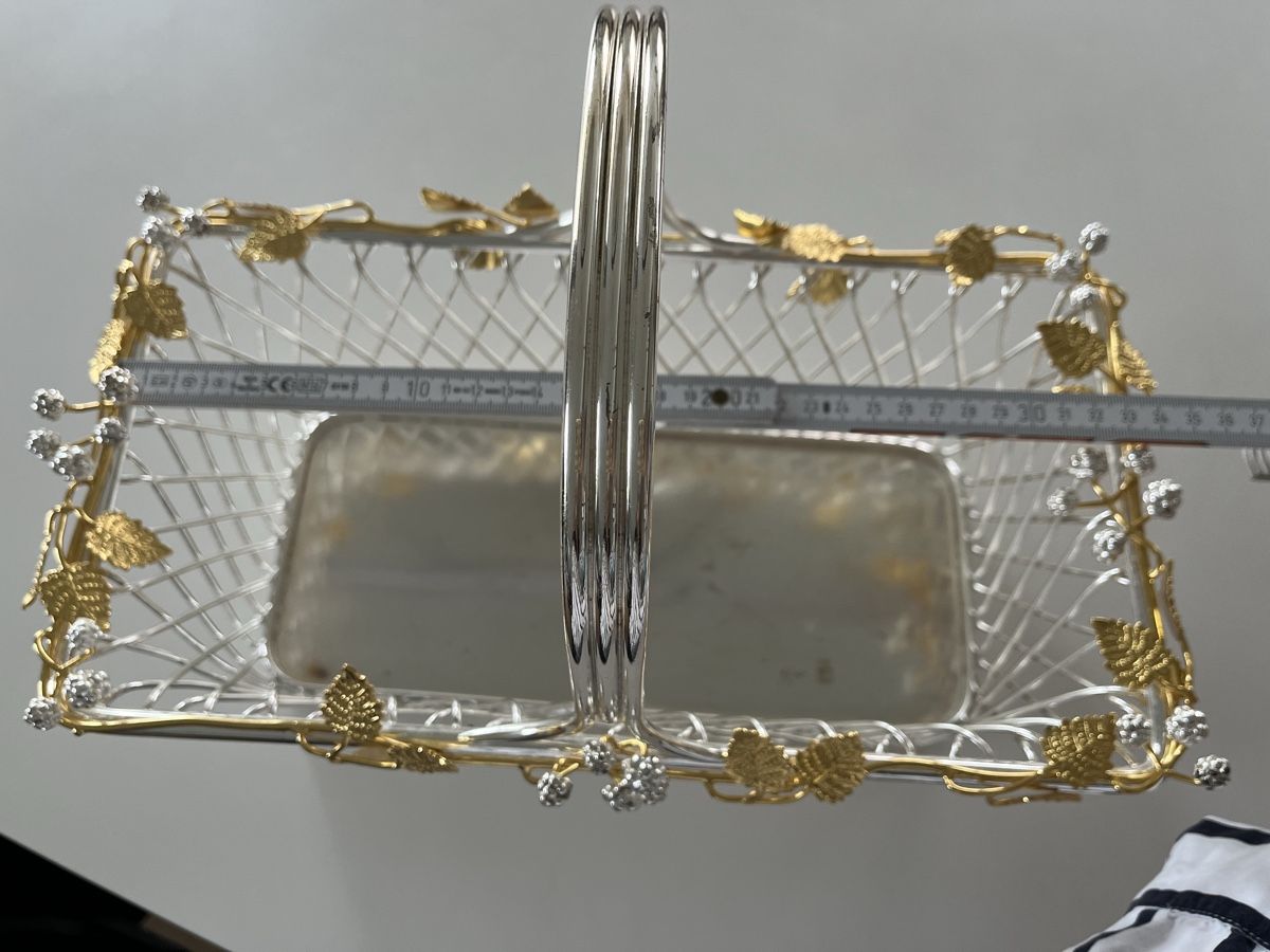 Altro in Antiquarato & Arte: Dial Silber Korb Made in Italy, Vintage versilbert – Nuovo (secondo la descrizione) da Adetswil venduto da dp9