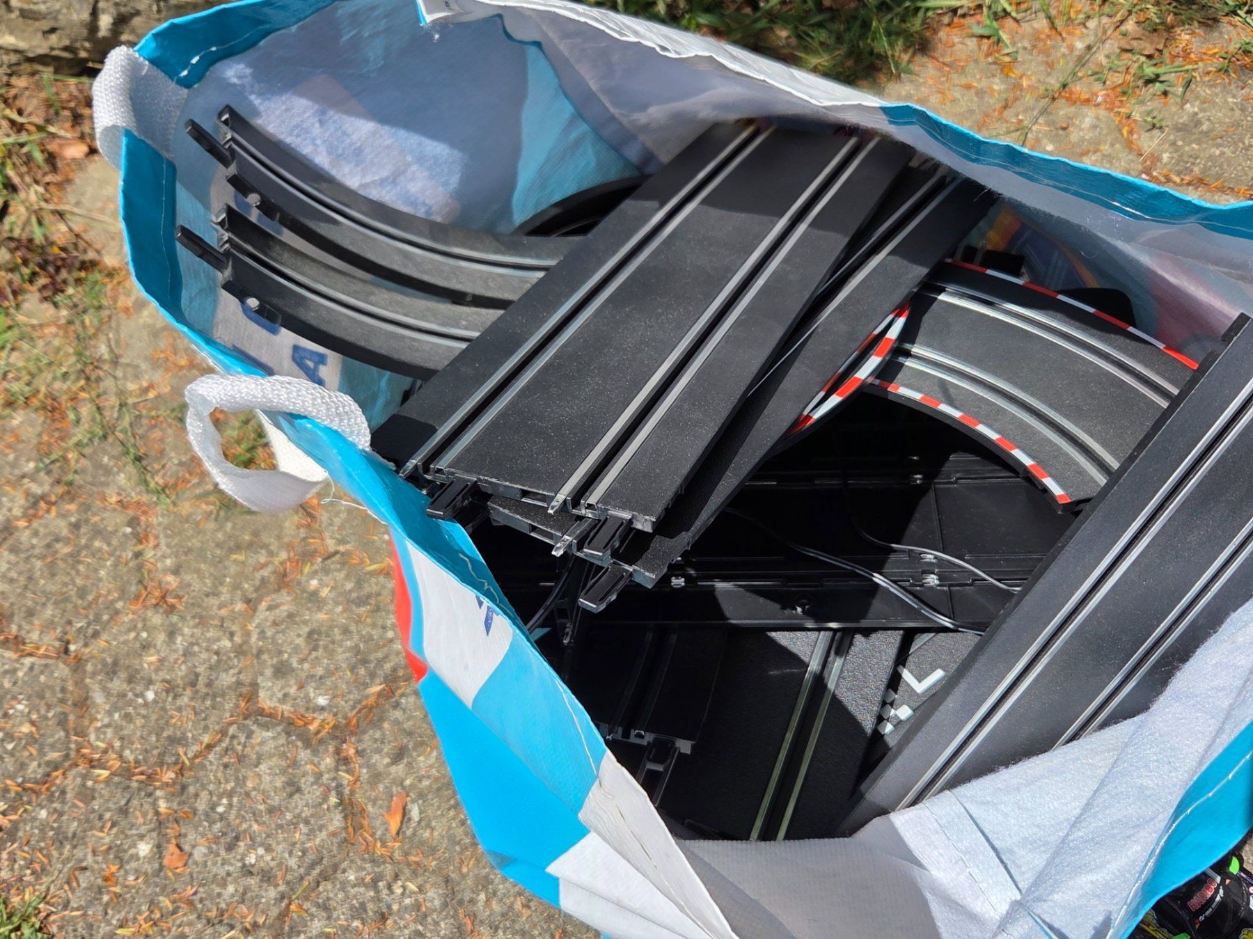 Carrera Piste: Carrera Bahn Teile mit 2 Autos – Usato da Bellach venduto da fab_t8gy 2
