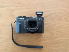 Canon PowerShot G7X Mark II