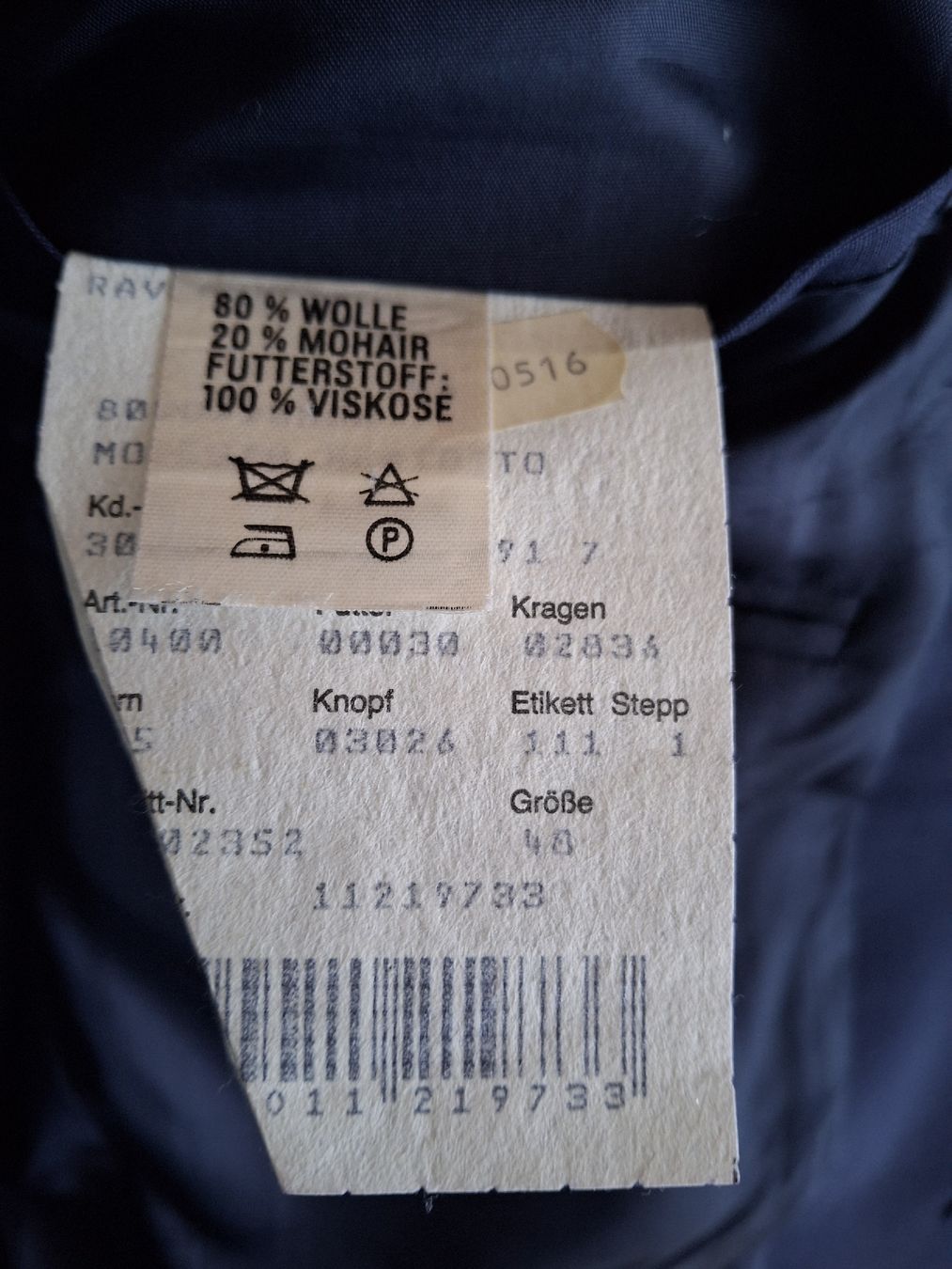 Completi: Anzug dunkelblau Gr. 48 – Usato da Egg b. Zürich venduto da Pronsch 2