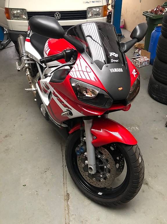 Strada: Yamaha r6 – Usato da collombey venduto da espadinha 1