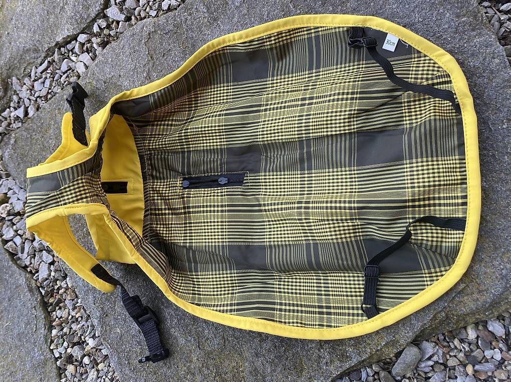 Abbigliamento: Hunde Regenmantel 30 cm – Usato da Saland venduto da Miro014 1
