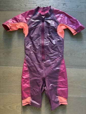 DECATHLON Mädchen Schwimmanzug Kloupi Violett/Rosa 123-130cm