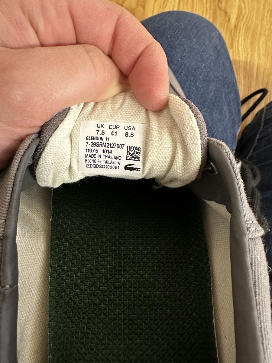 Lacoste Scarpe da uomo: Chaussures Lacoste - Taille 41 - très peu portées – Nuovo (secondo la descrizione) da Lugnorre venduto da Steph_4 4