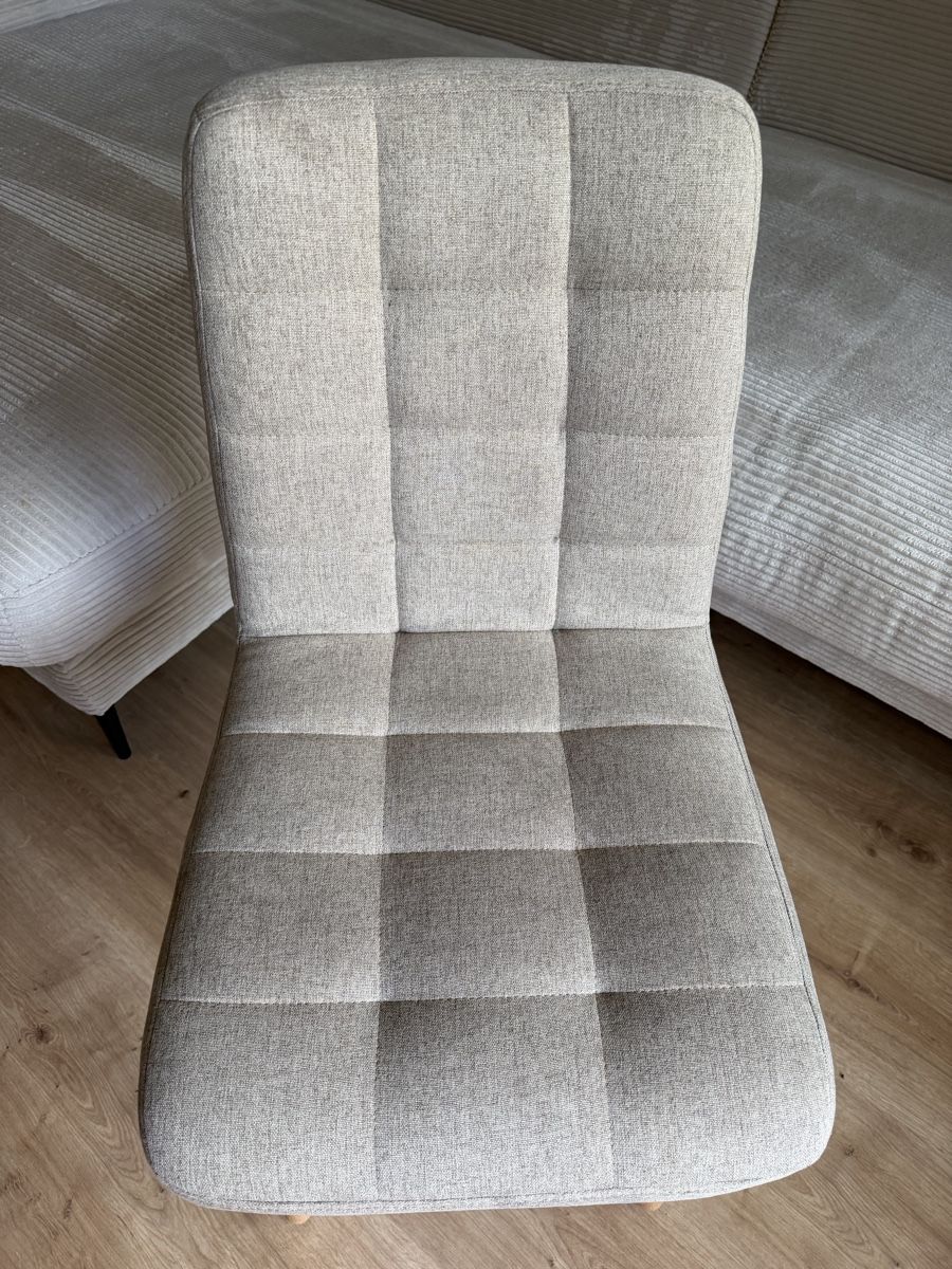 Set di tavolo e panche: Tisch und Stühle – Usato da Luzern venduto da jea_fj7g 7