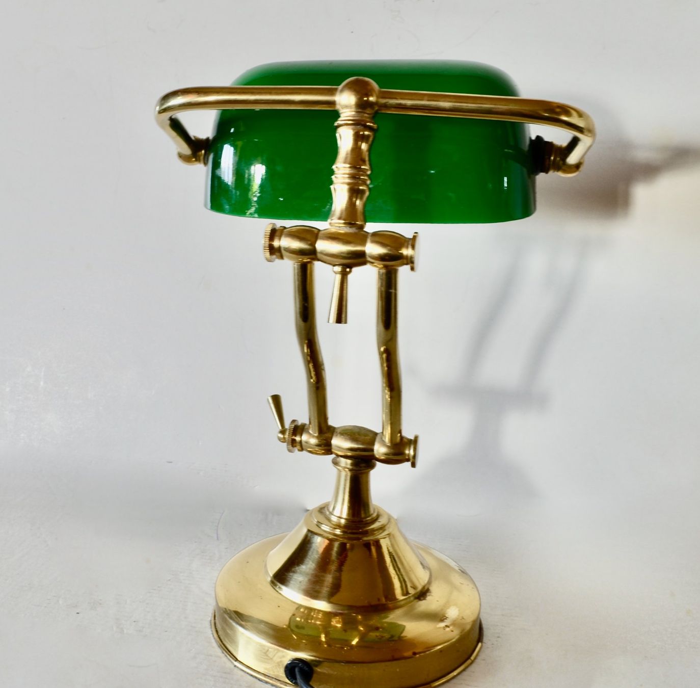 Lampade: Banker-Messinglampe – Vintage-Modell. – Usato da Meilen venduto da glenbeigh 2