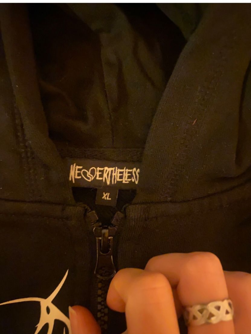 Pullover & Sweatshirts: Zip Hoodie – Neu (gemäss Beschreibung) aus Winterthur von ste_5ly5 1
