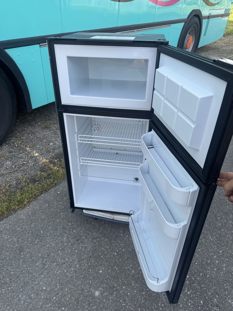 Frigoriferi: Wemo Kompressorkühlschrank – Usato da Höri venduto da Tuber 3