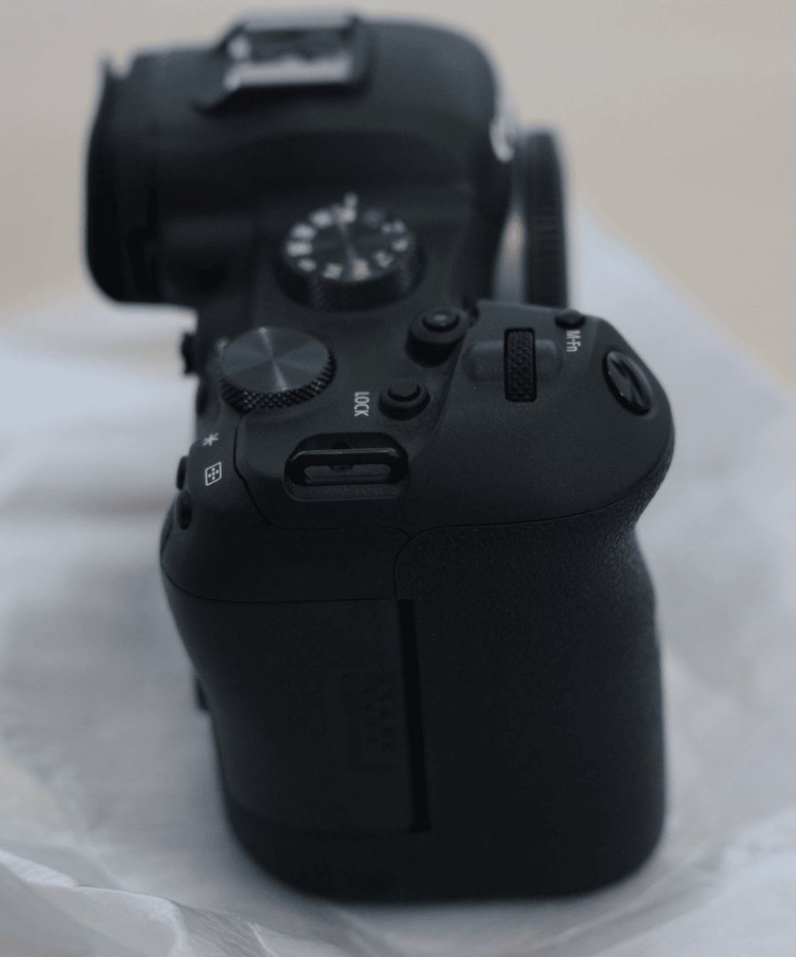 Canon Fotocamera: Canon EOS R6 Full-frame mirrorless digital camera – Nuovo (secondo la descrizione) da Dietikon venduto da petercan01 6