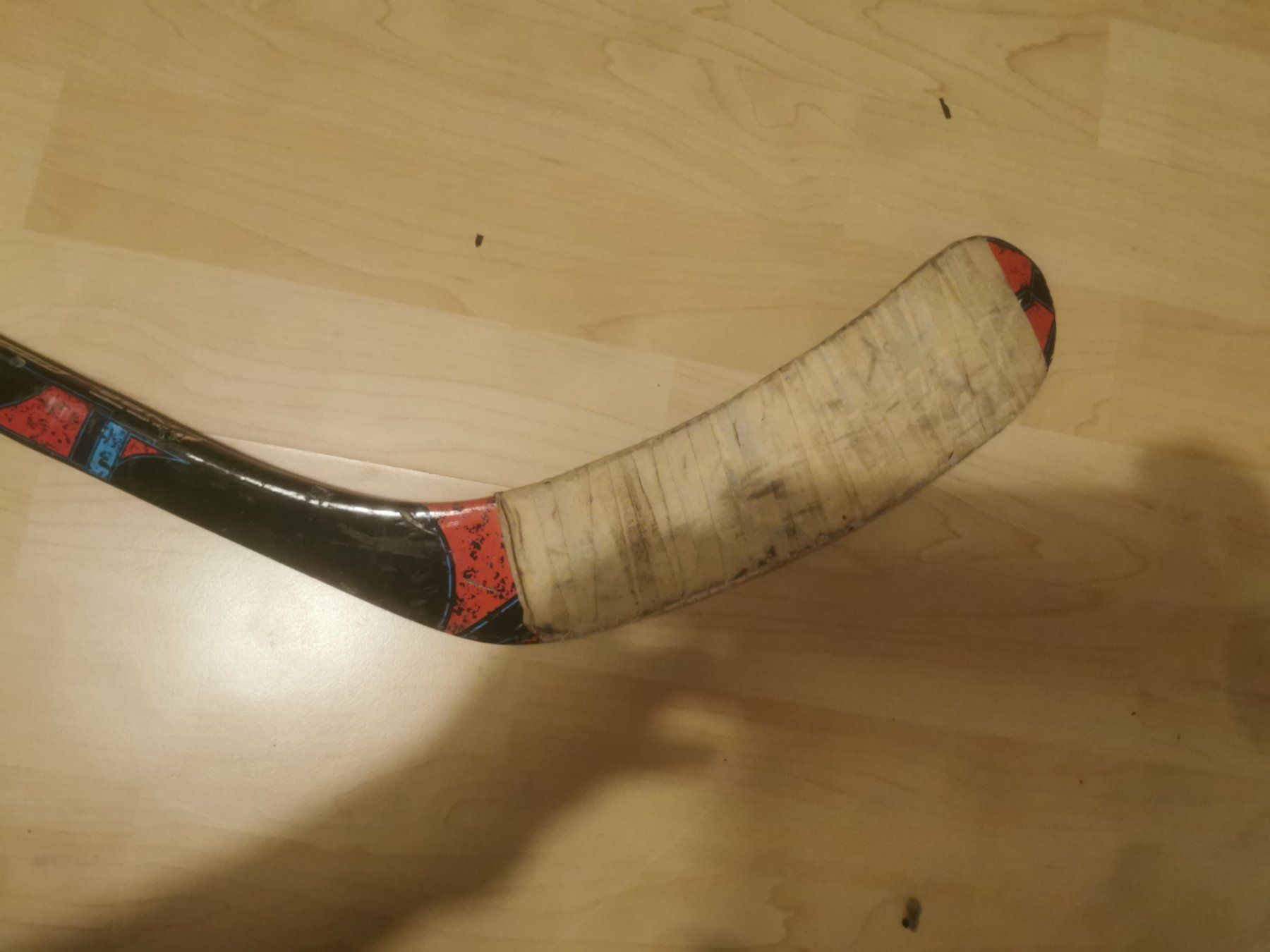 Bastoni & Pale: Kloten Eishockey schläger – Usato da Bülach venduto da xtn13_bito92 1