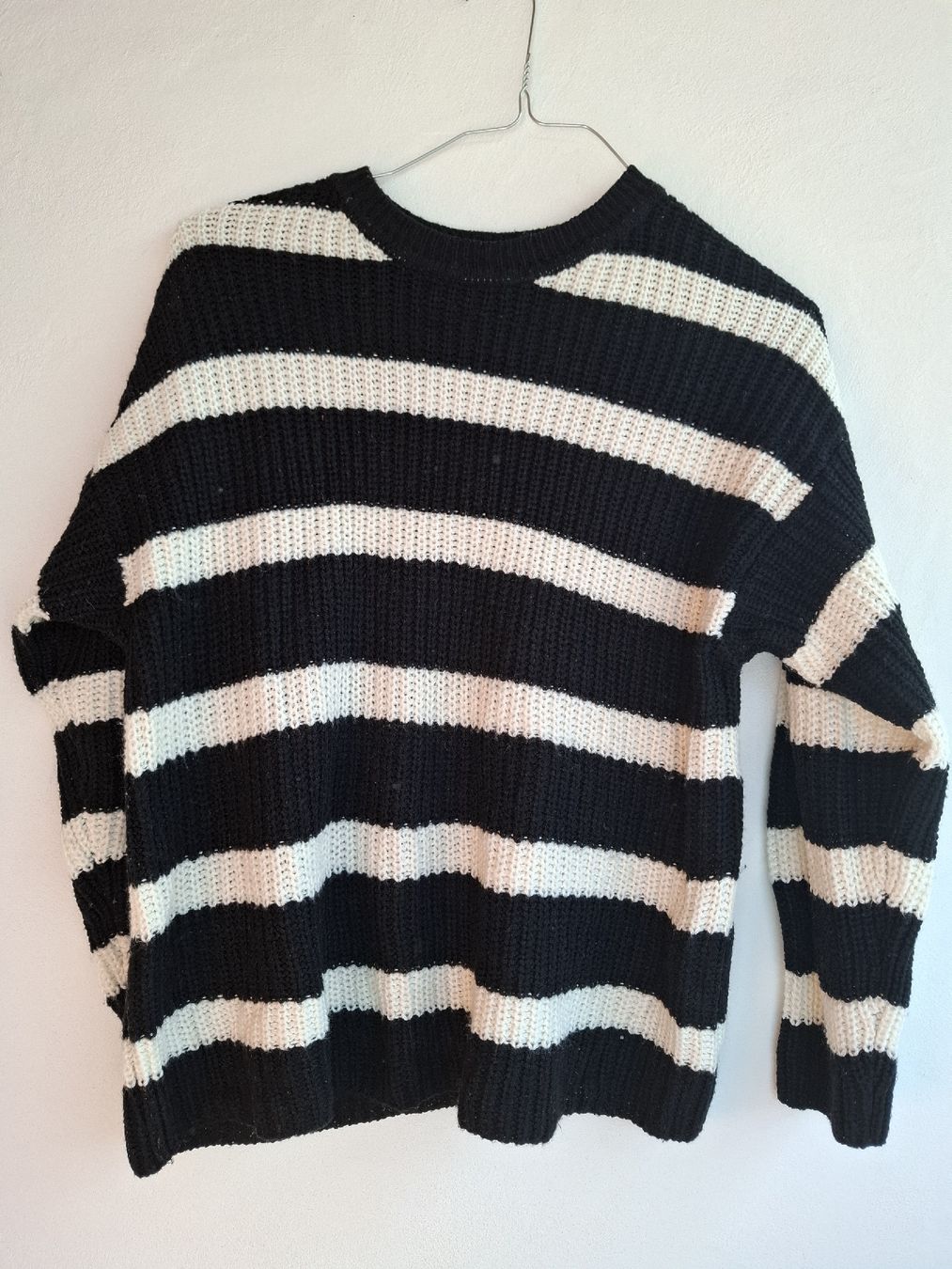 Maglioni & Felpe: Pullover Chicoree gestreift schwarz weiss Grösse M – Usato da Zuchwil venduto da bvj_5t82