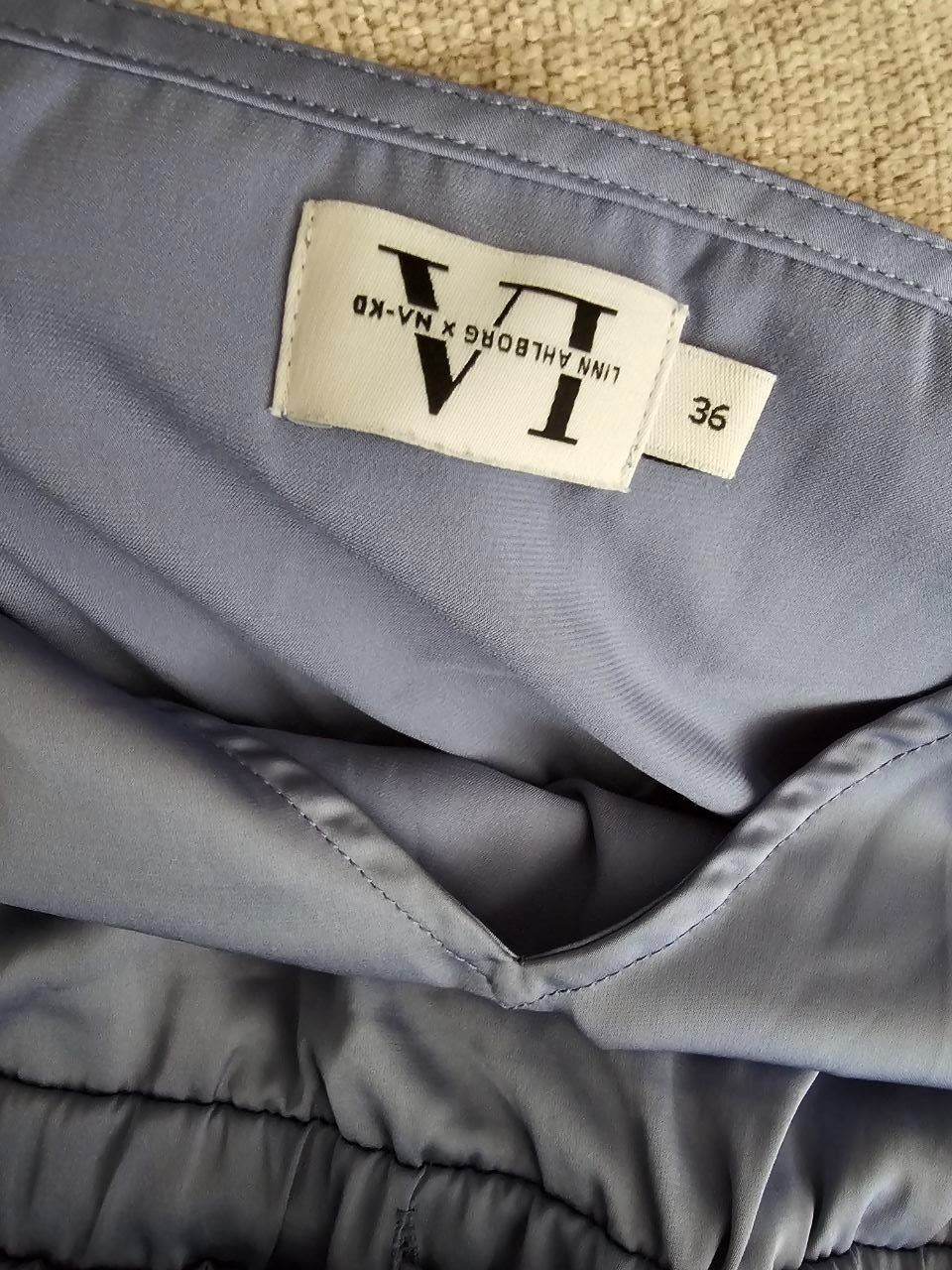 Vestiti: Satin-Midikleid (Grösse 36) – Nuovo (secondo la descrizione) da Gockhausen venduto da mar_s6wn 3
