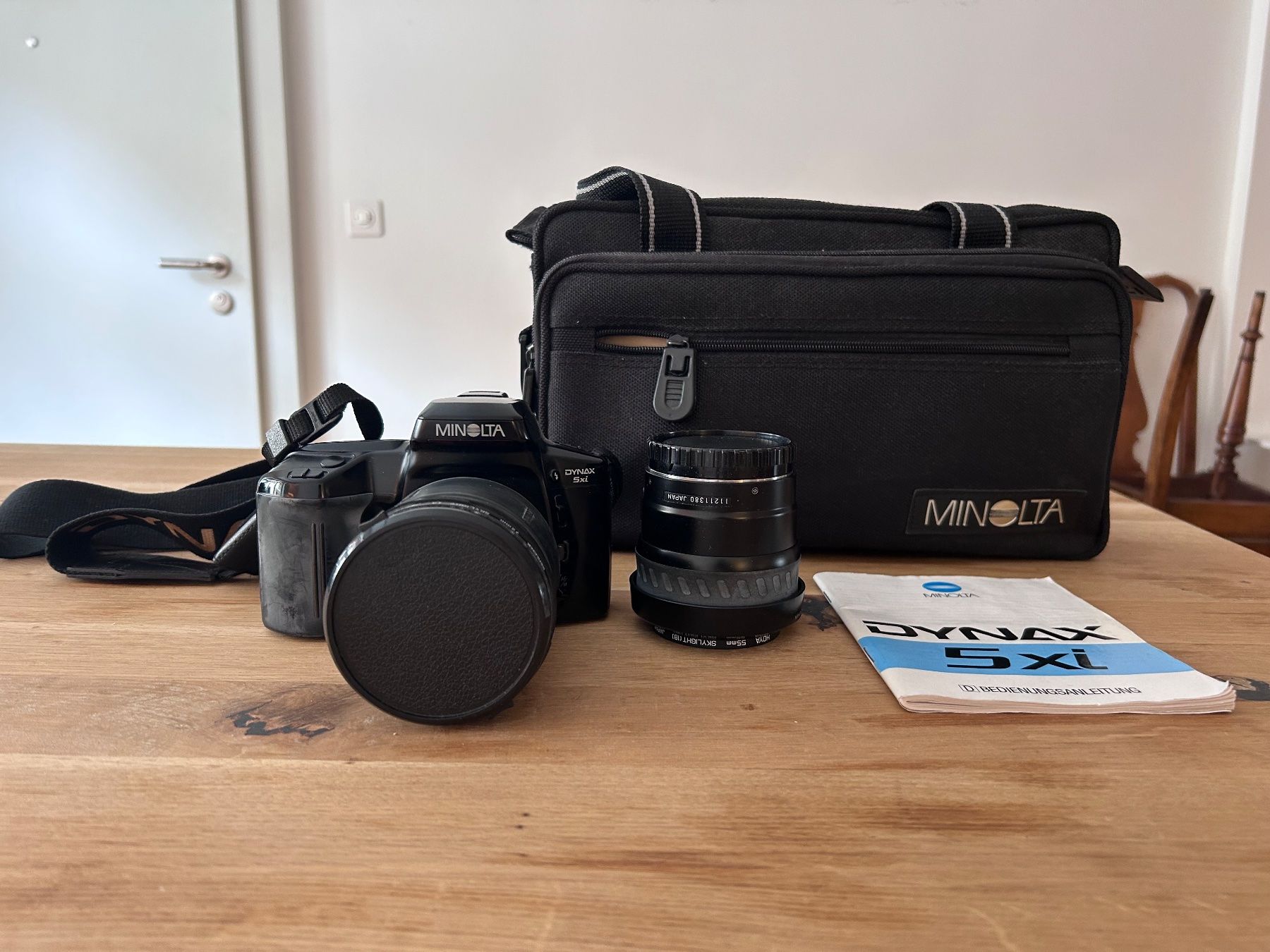 Minolta Fotocamera: Minolta Dynax 5xi mit Objektiv und Tasche – Usato da Zürich venduto da CMAAcoustics 1