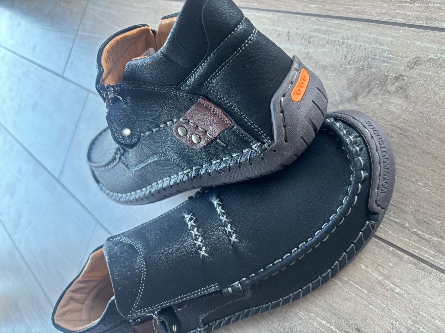 Scarpe da uomo: 44_Echtledet, sehr weich und leicht_NEW – Nuovo e nell'imballaggio originale da St-George venduto da elena27 2